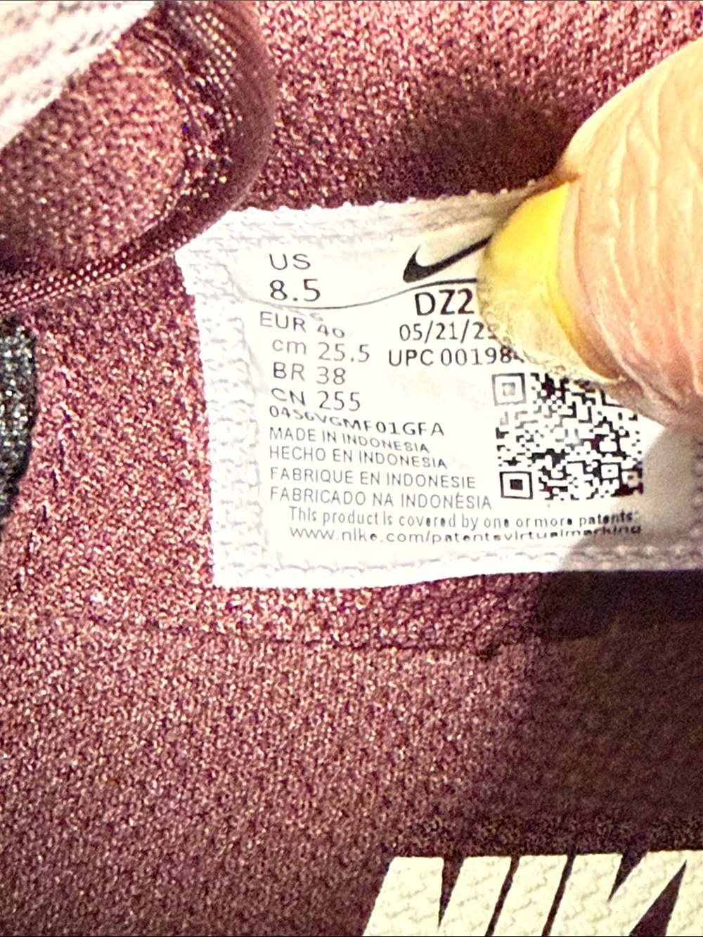 NWOB Nike Burgundy/White Cortez Textile Sneakers sz 8.5